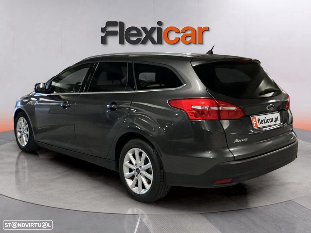 Ford Focus 1.0 EcoBoost Titanium - 3