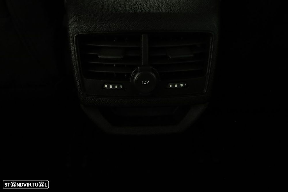 Peugeot 3008 1.6 Hybrid Allure e-EAT8 - 25