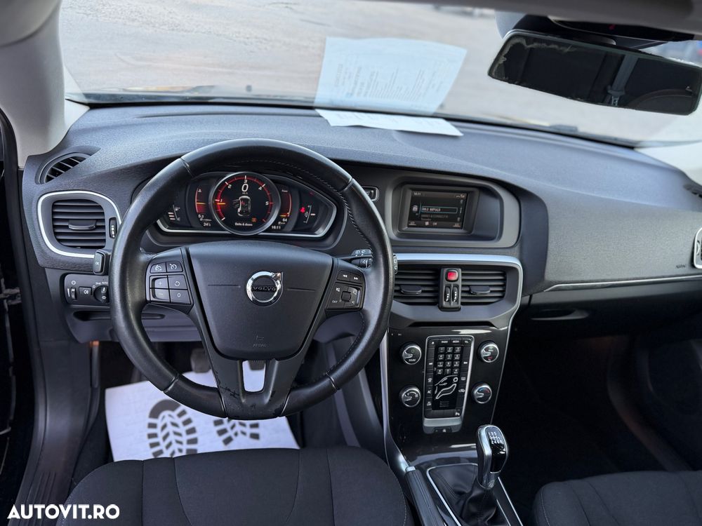 Volvo V40 - 12