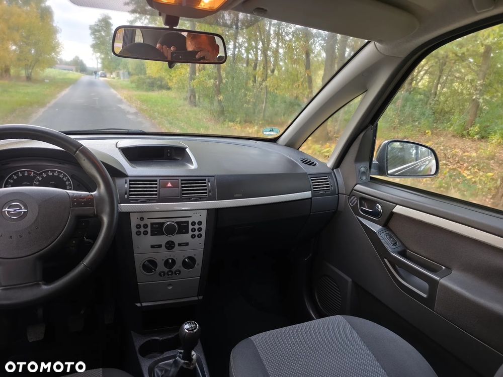 Opel Meriva - 21