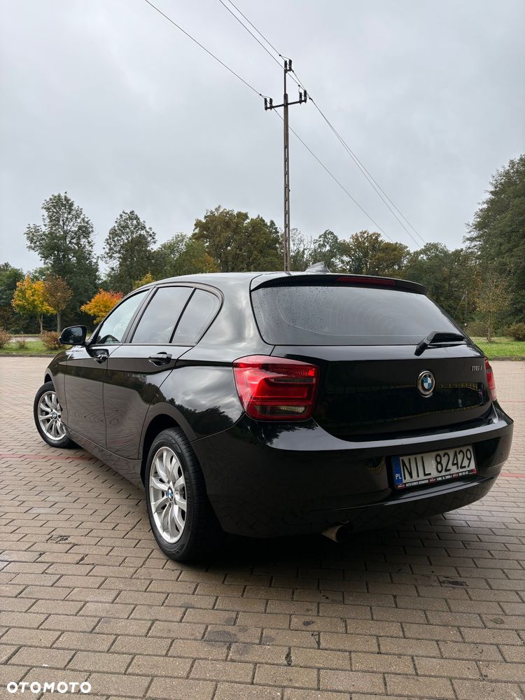 BMW Seria 1 116i - 3
