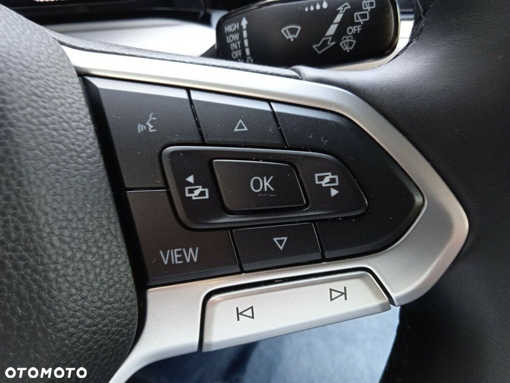 Volkswagen Golf - 29