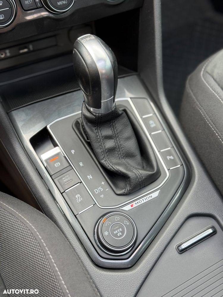 Volkswagen Tiguan 2.0 TDI SCR 4Motion DSG Highline - 19