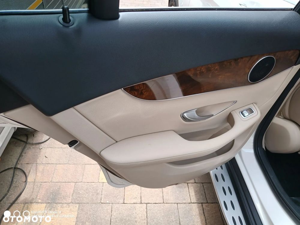 Mercedes-Benz GLC - 17