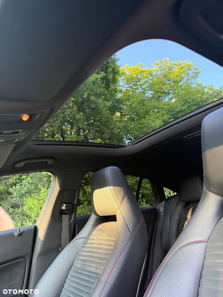 Mercedes-Benz CLA - 9