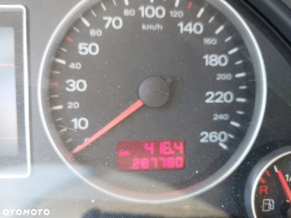 Audi A4 2.0 - 7