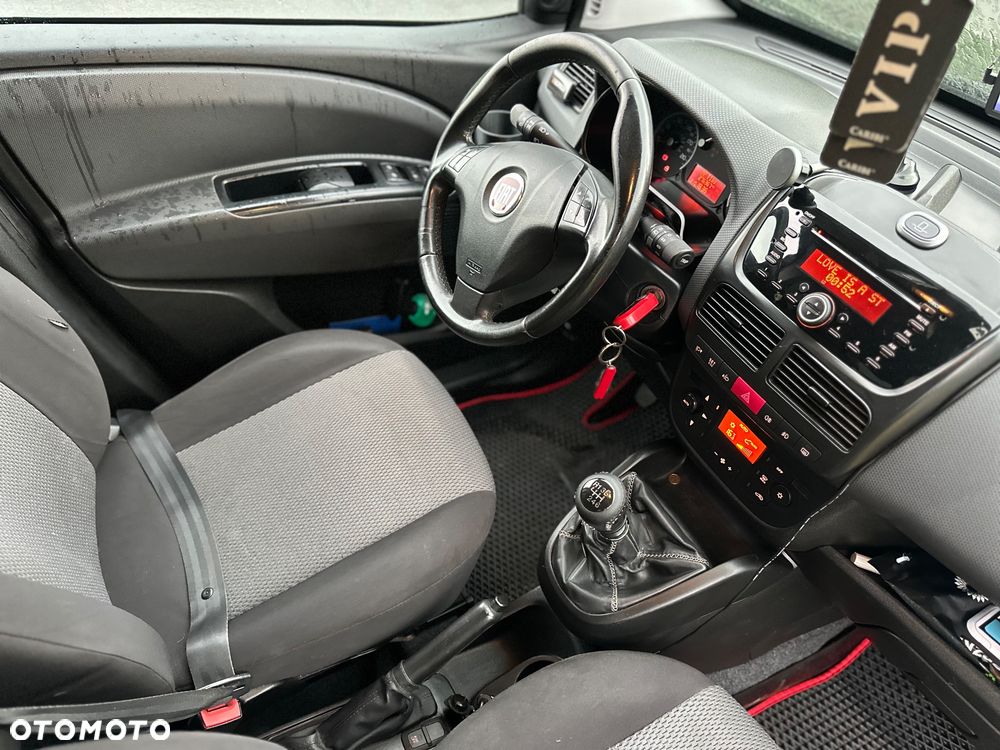 Fiat Doblo 2.0 Multijet 16V Emotion - 10