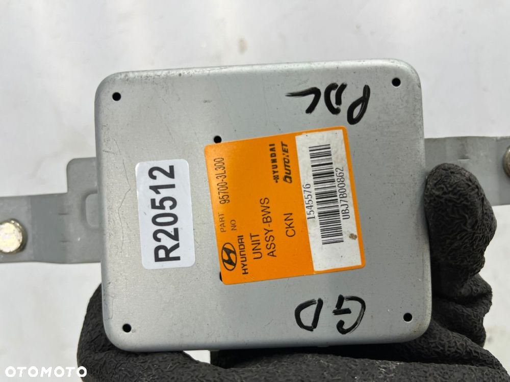 Moduł Hyundai Grandeur IV 05-11r. sterownik parkowania PDC komputer 95700-3l300 - 4