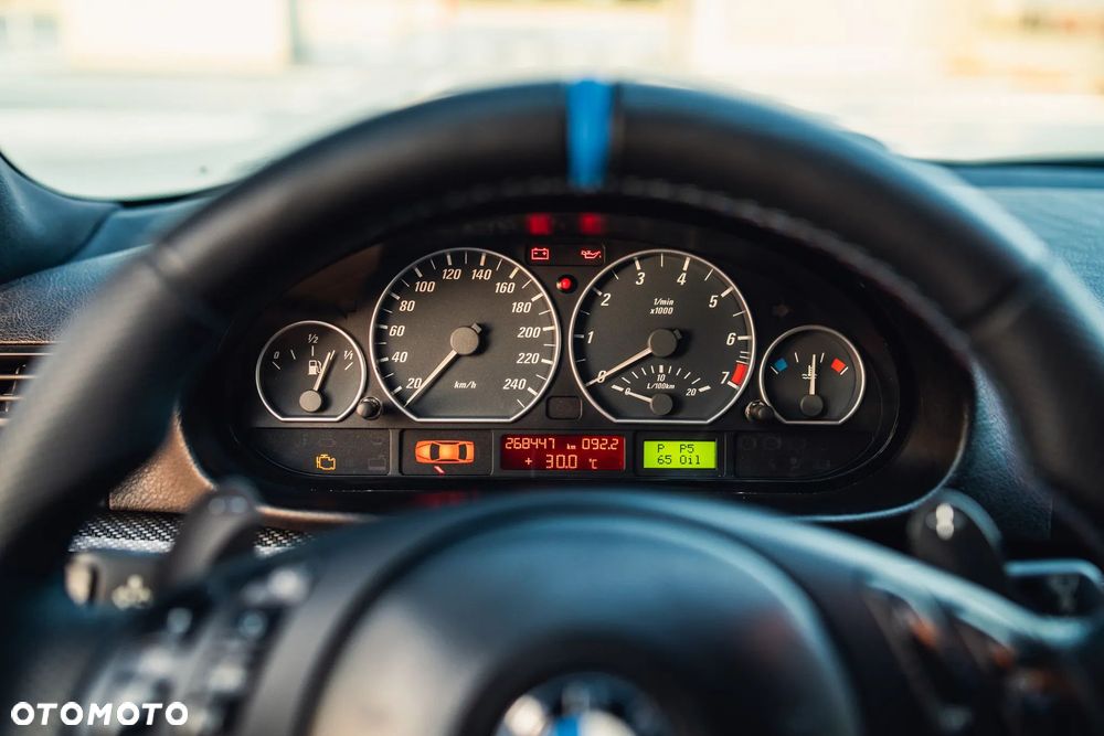 BMW Seria 3 - 16