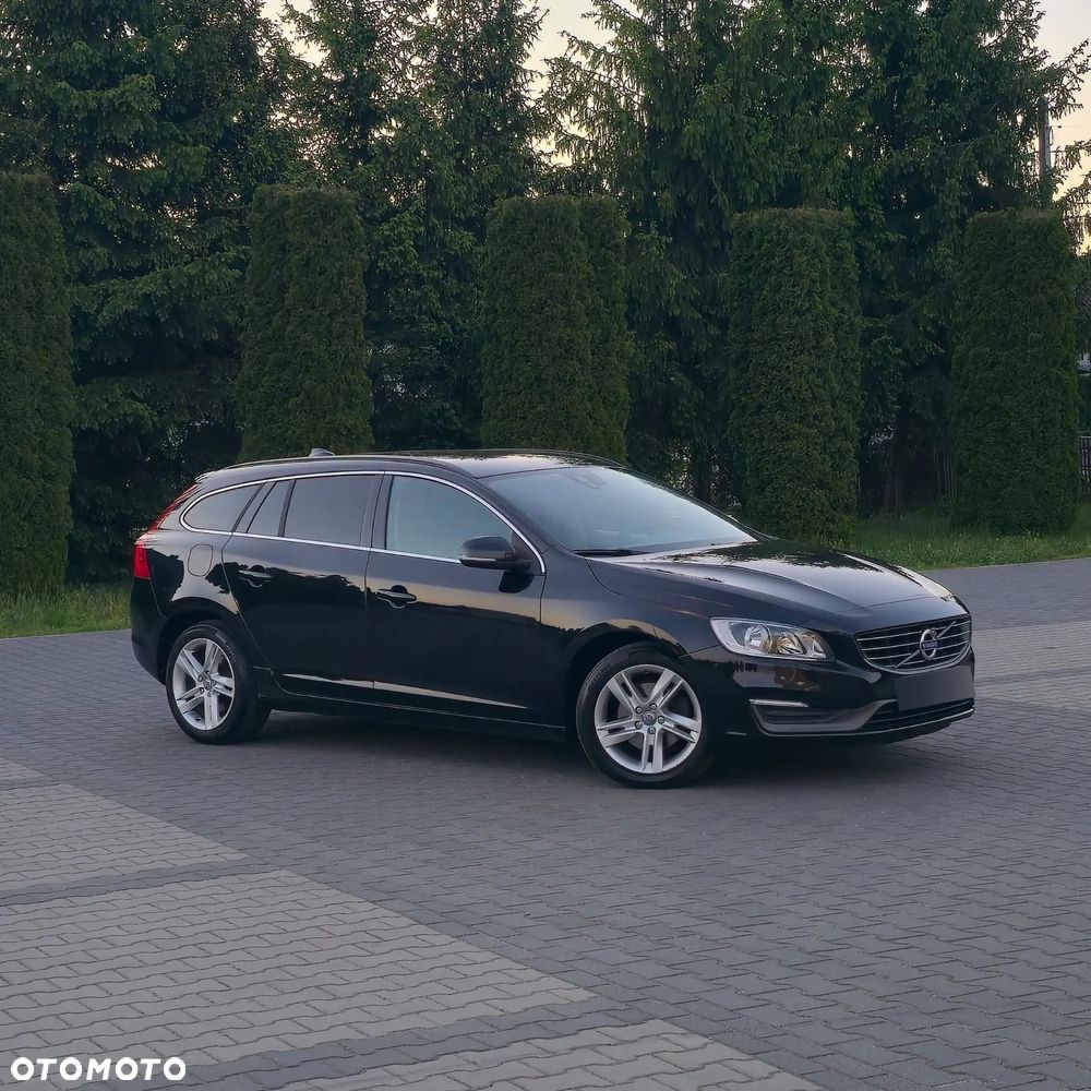 Volvo V60 D4 Momentum - 9