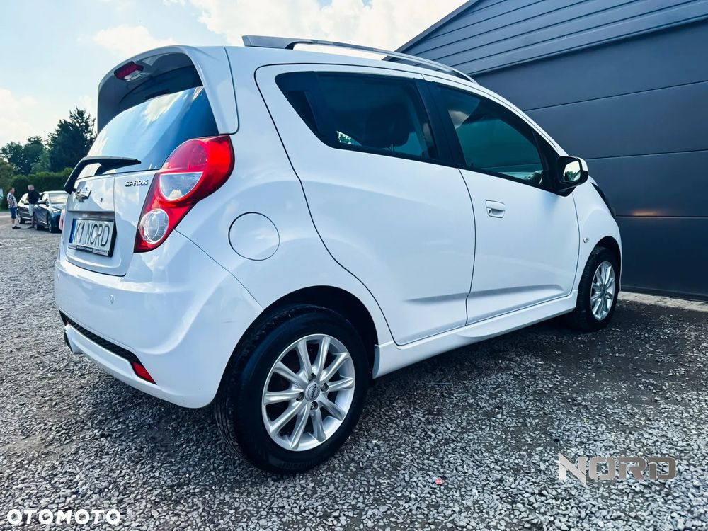 Chevrolet Spark 1.2 LTZ - 10