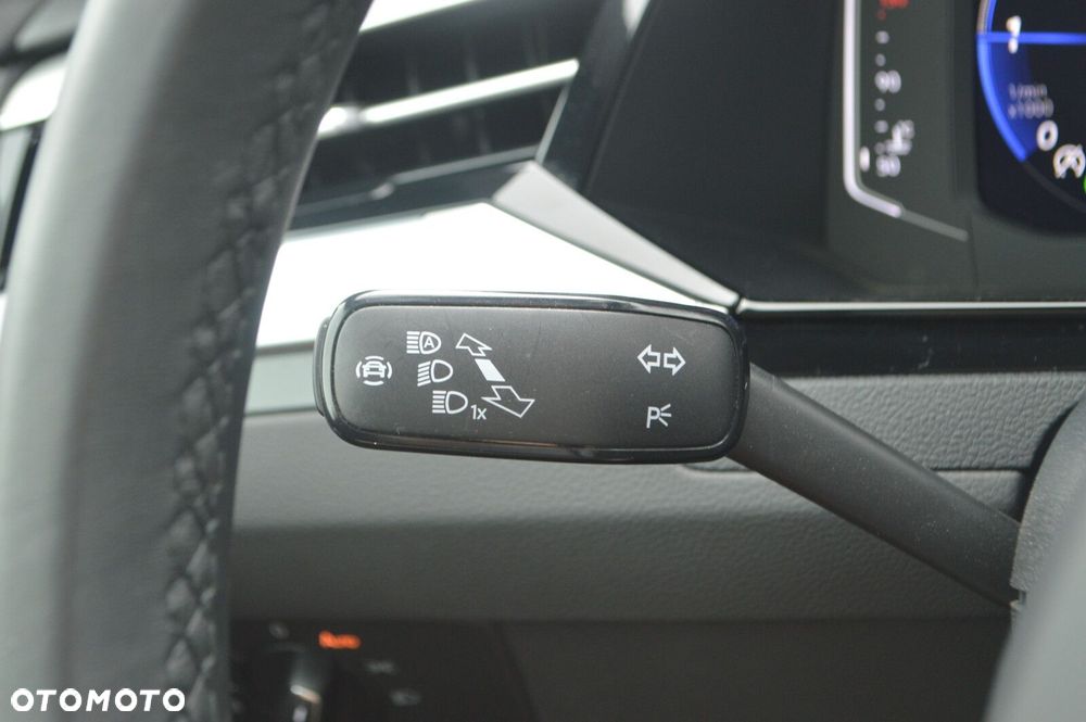 Volkswagen Arteon 2.0 TDI 4Motion R-Line DSG - 18
