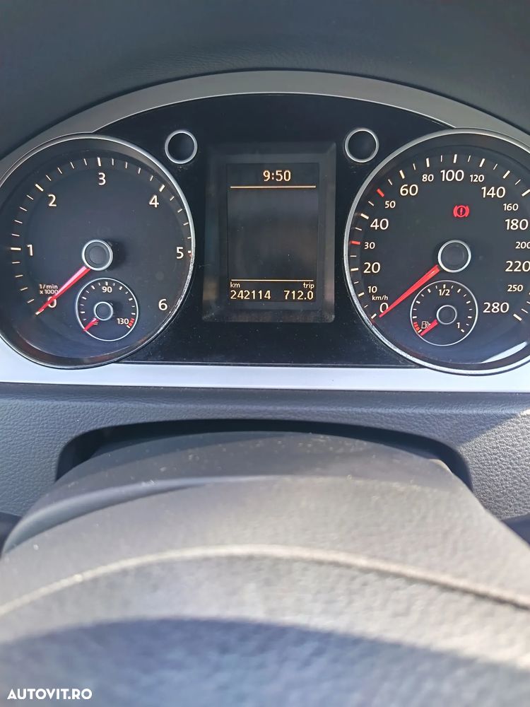Volkswagen Passat CC 2.0 TDI Individual - 11