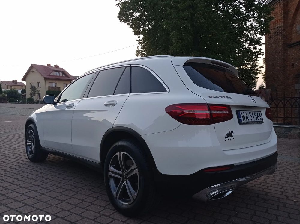 Mercedes-Benz GLC - 4