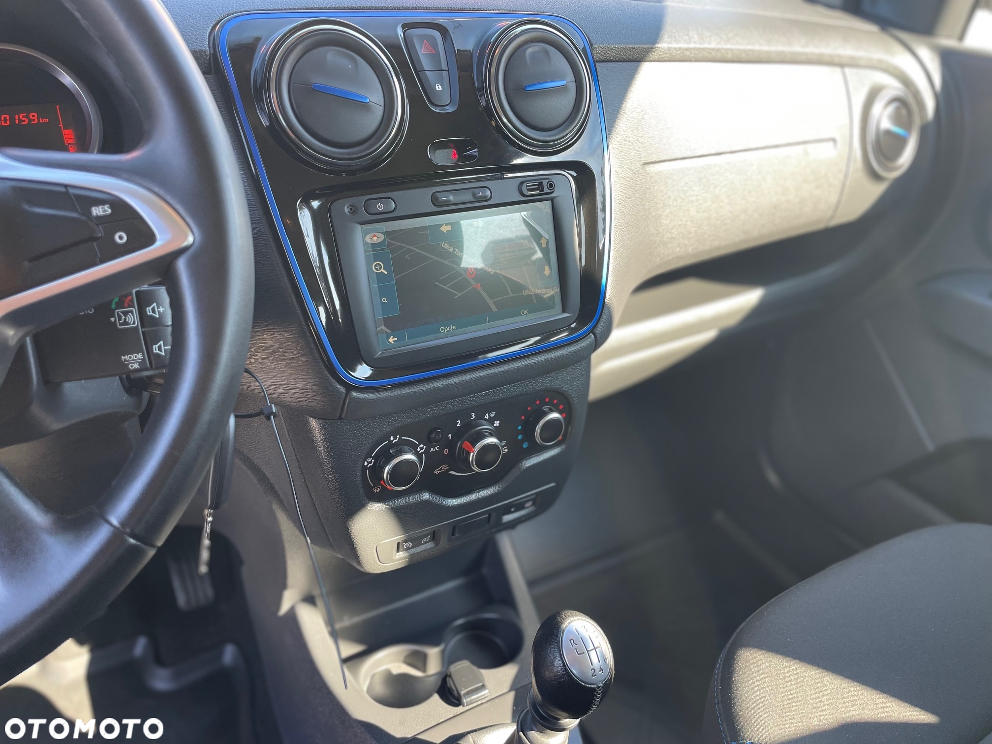 Dacia Lodgy Blue dCi 115 (7-Sitzer) Stepway Selection Blue - 10
