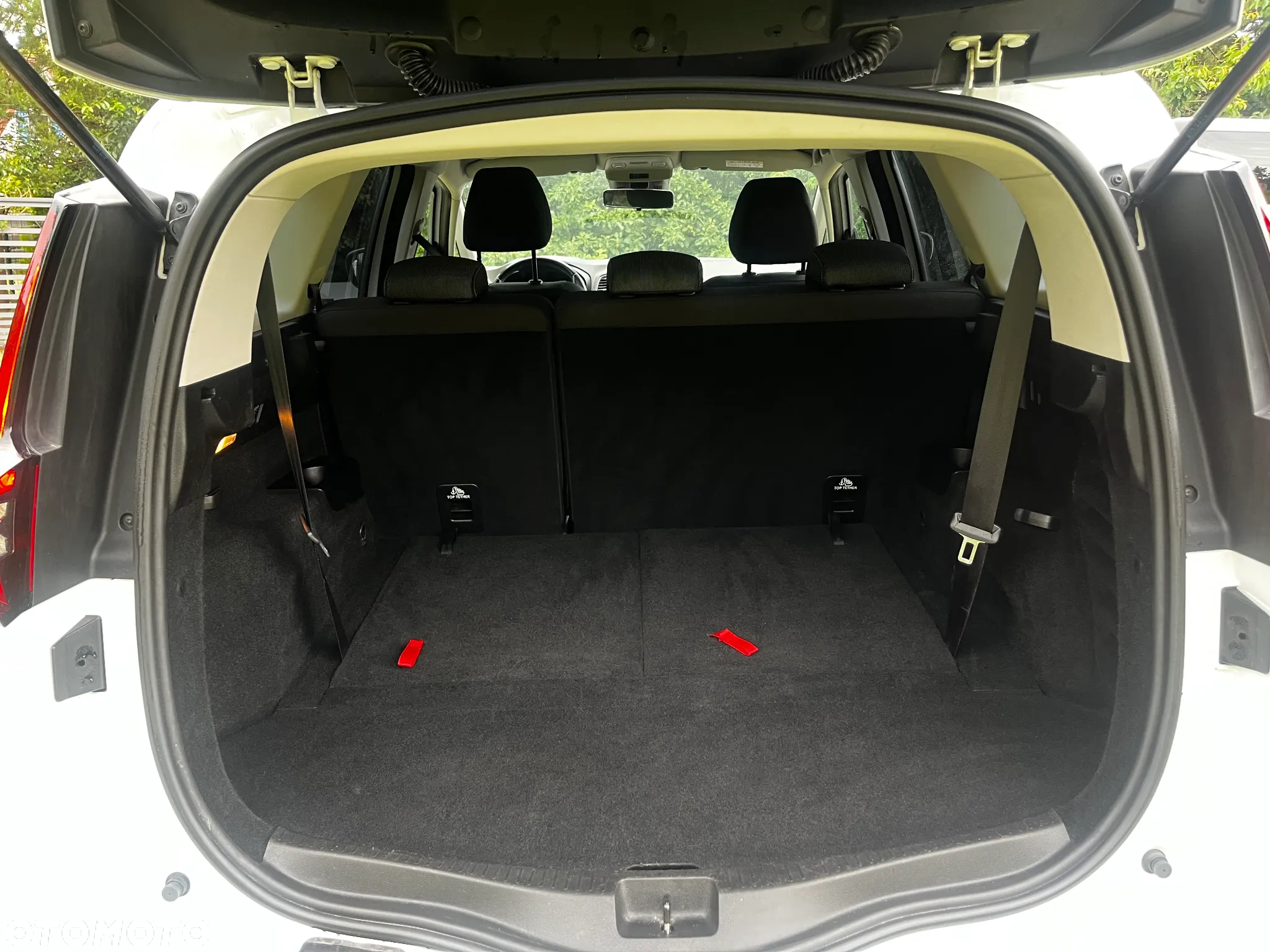 Renault Scenic 1.5 dCi Energy Life EU6 - 13