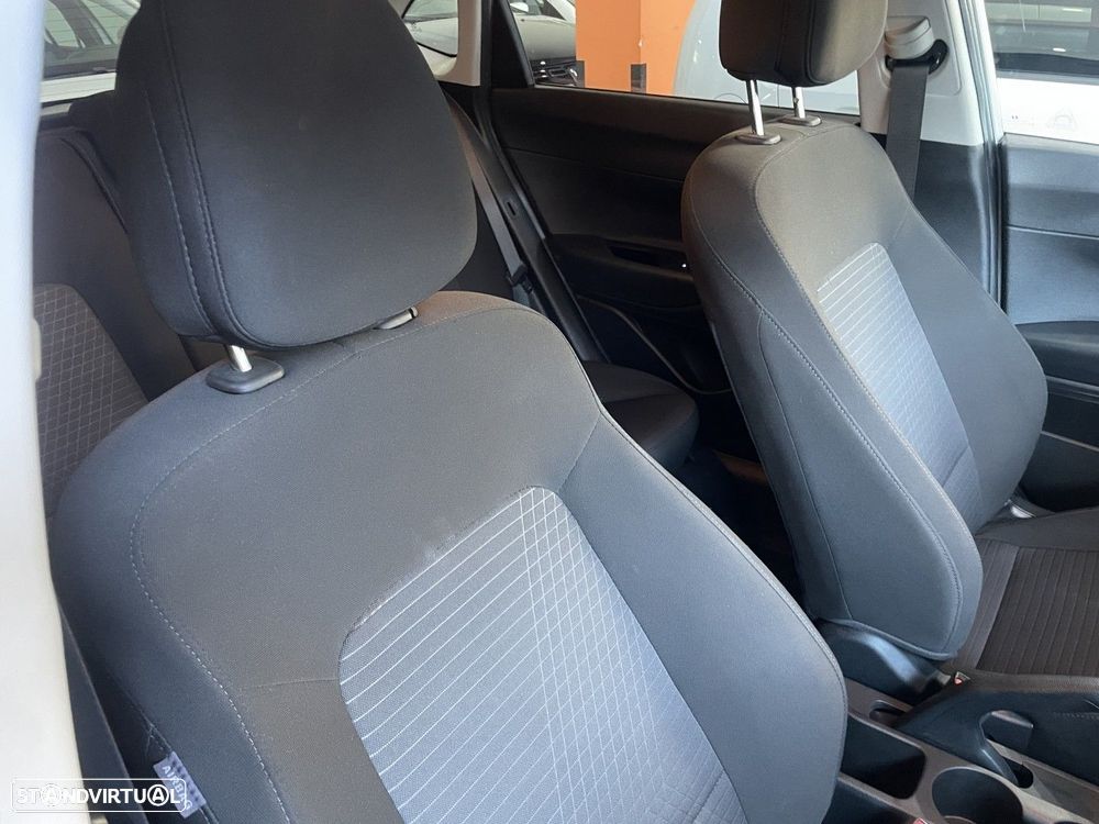 Hyundai i20 1.2 Comfort - 29