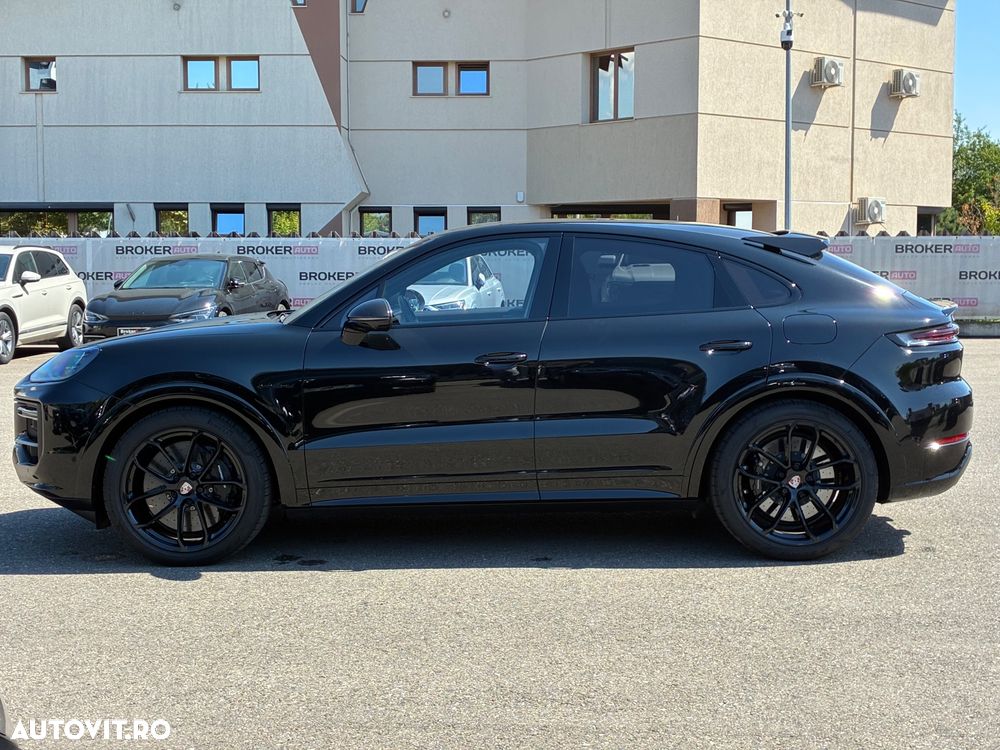 Porsche Cayenne Coupe Turbo E-Hybrid cu pachet GT - 9