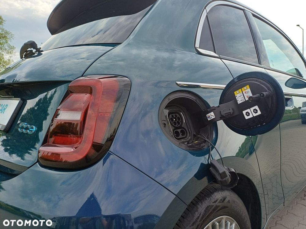 Fiat 500e - 10