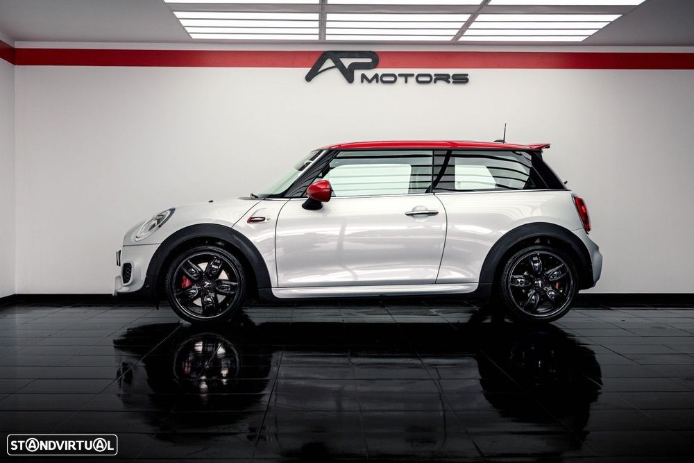 MINI 3 Portas John Cooper Works - 2
