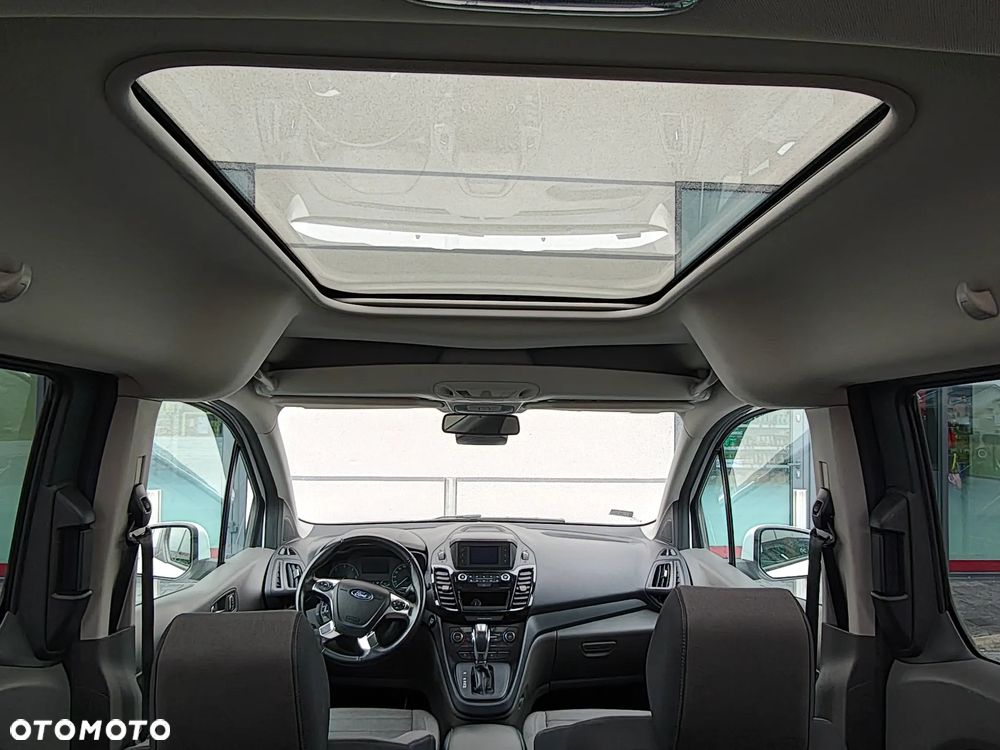 Ford Tourneo Connect Grand - 15