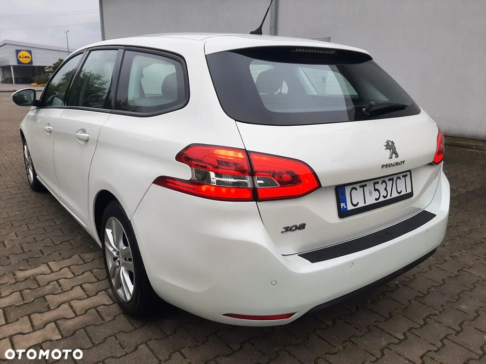 Peugeot 308 BlueHDi 130 EAT8 Allure Pack - 7