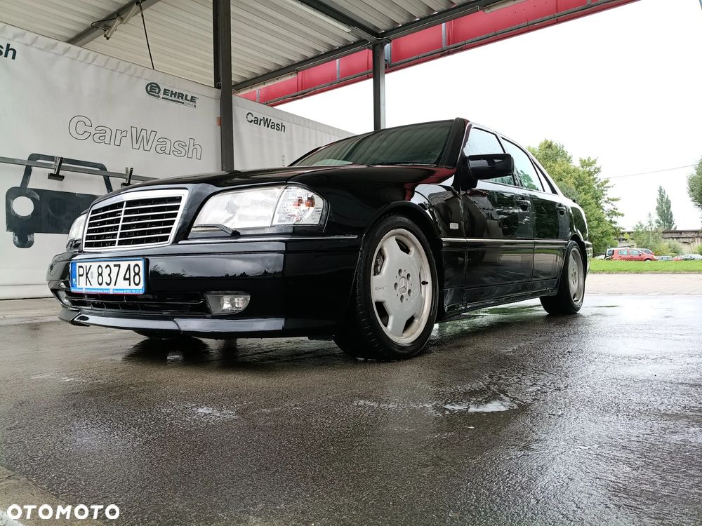 Mercedes-Benz Klasa C 36 AMG - 14