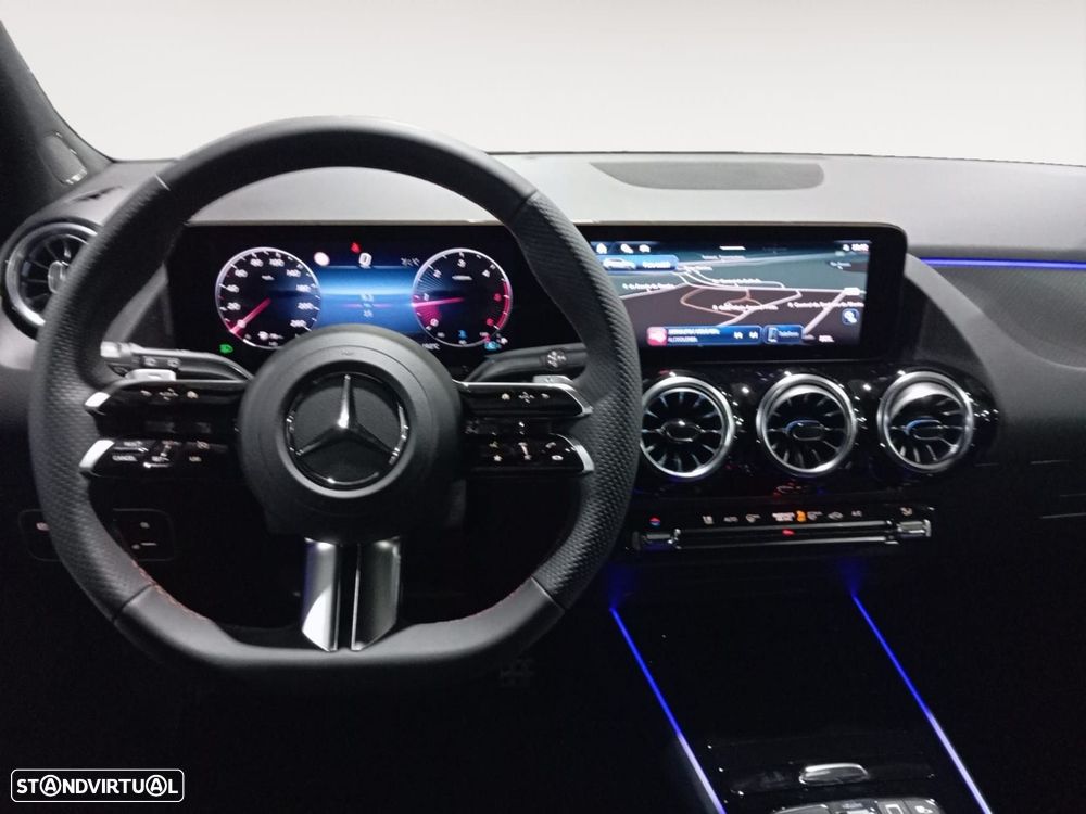 Mercedes-Benz B 180 d - 10