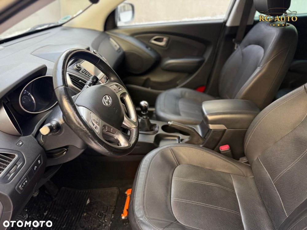 Hyundai ix35 - 40