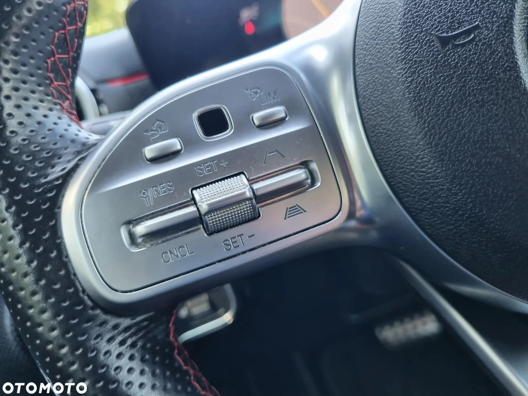 Mercedes-Benz Klasa A 200 d AMG Line 8G-DCT - 17