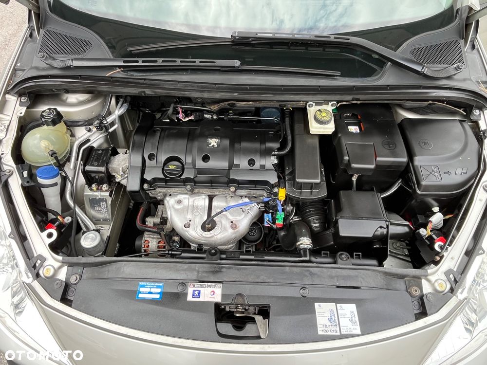 Peugeot 307 1.6 XT Premium Class - 13