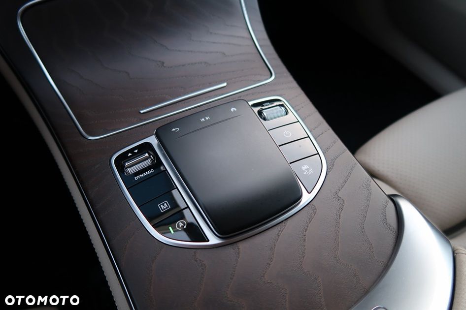 Mercedes-Benz GLC 200 4-Matic - 21