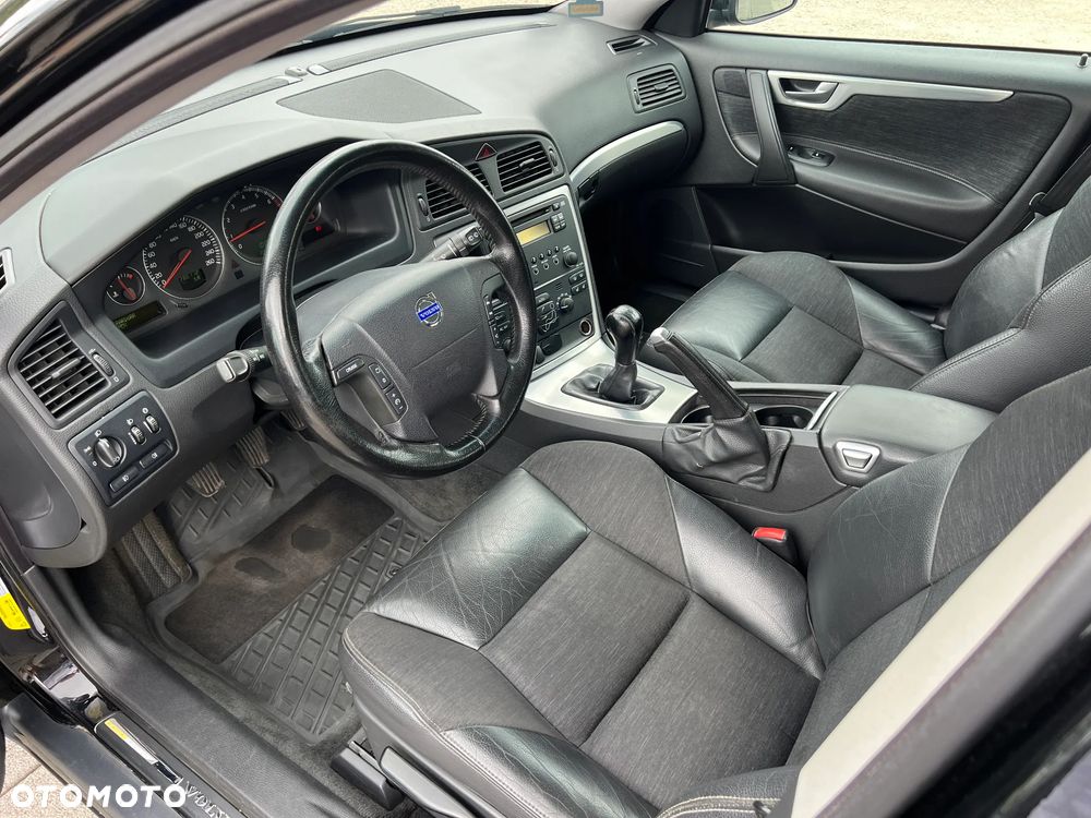 Volvo V70 2.4 Edition Comfort - 15