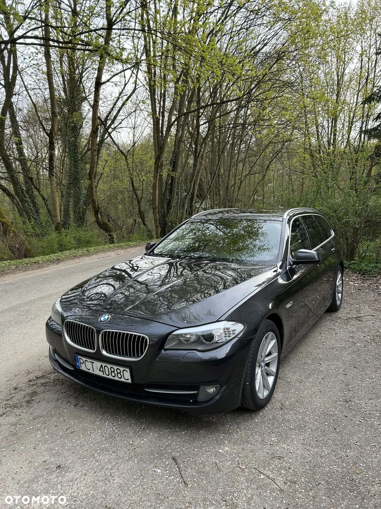 BMW Seria 5 525d - 1