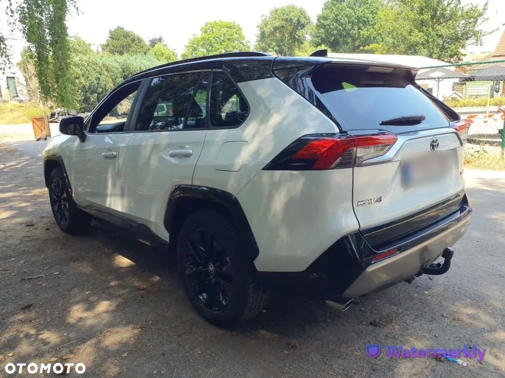 Toyota RAV4 - 4