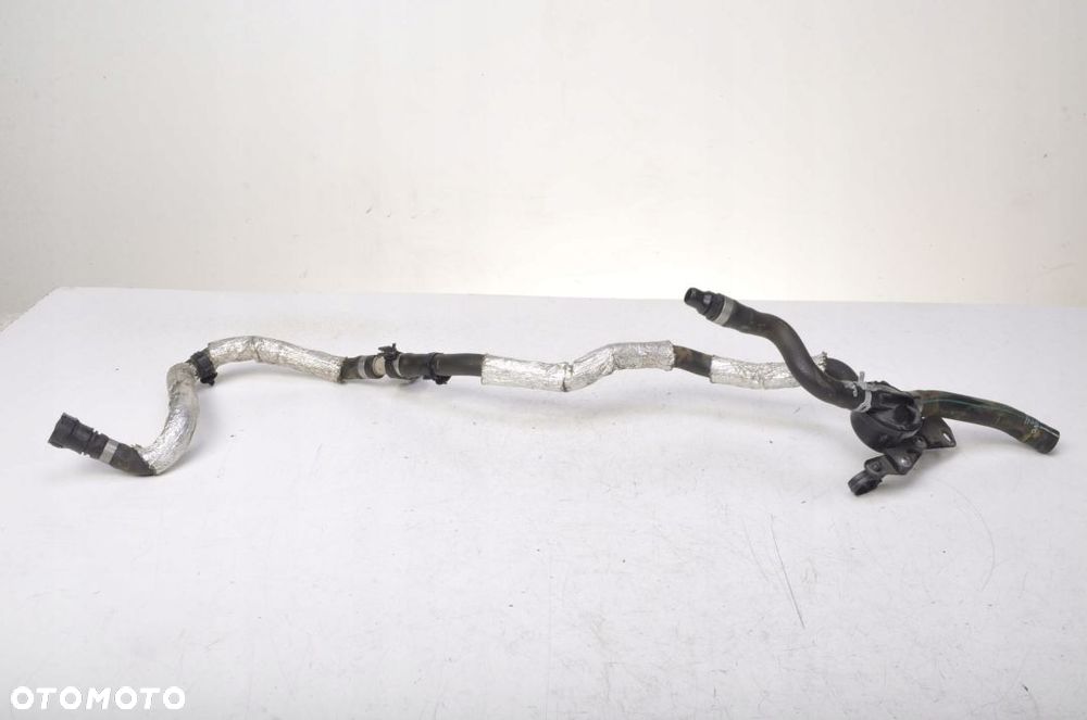 VOLVO XC90 T8 POMPKA POMPA WODY 31368325 PRZEWODY - 5