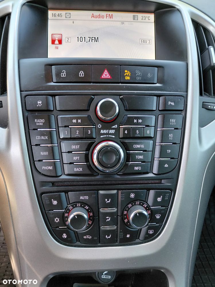Opel Astra 1.7 CDTI DPF Cosmo - 17