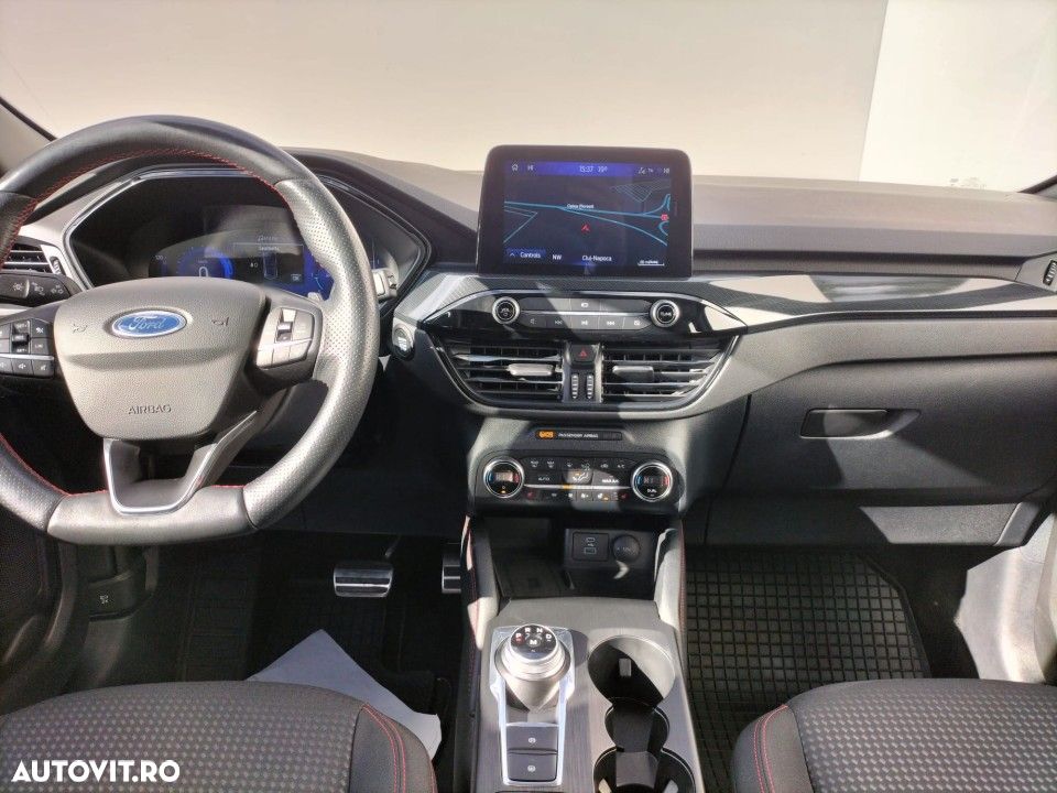 Ford Kuga - 8