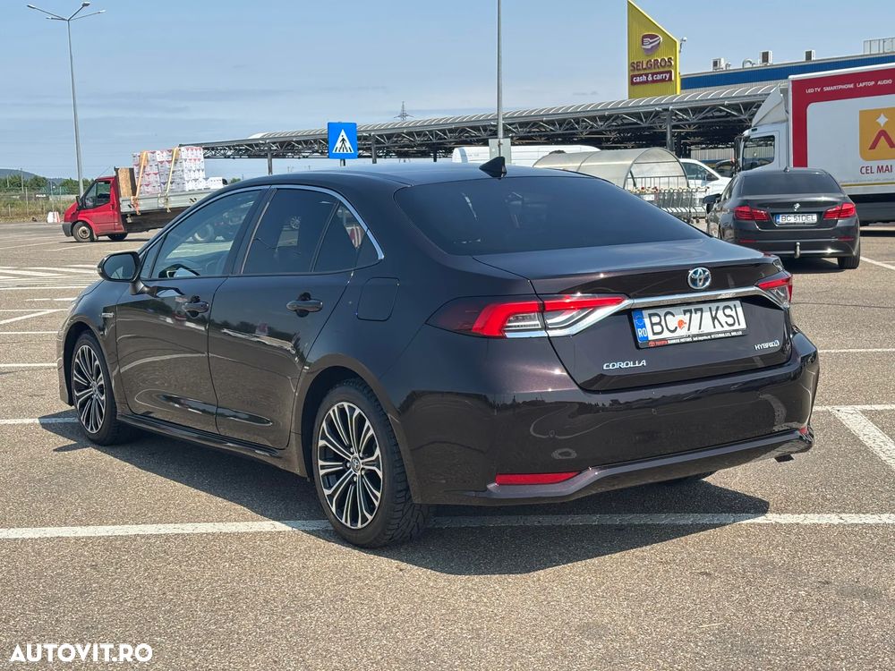 Toyota Corolla - 5
