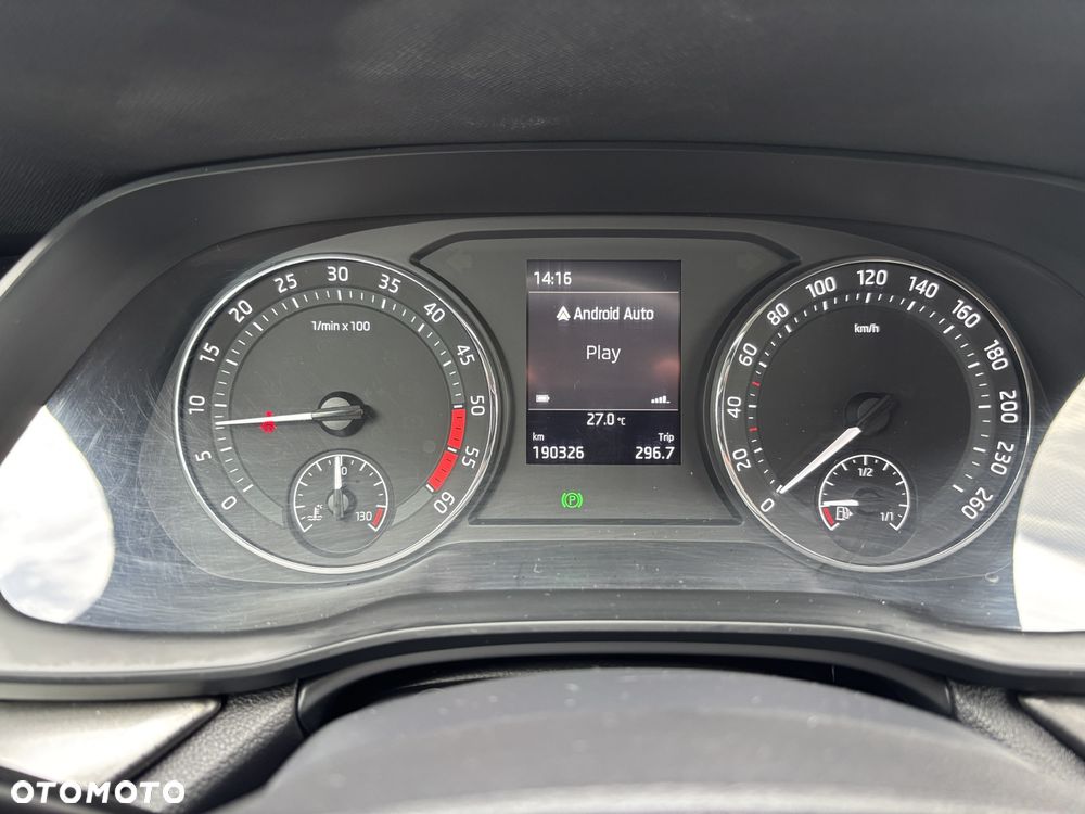 Skoda Octavia - 8