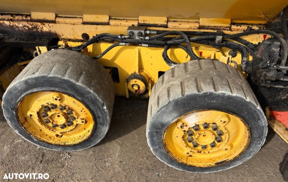 Dynapac F9-6W - 31