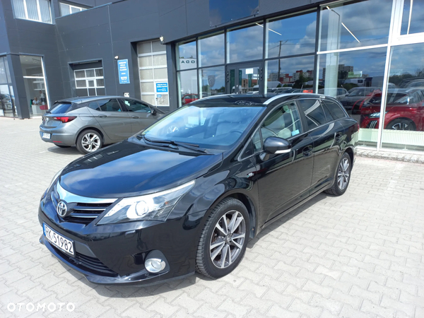 Toyota Avensis 2.2 D-4D Sol NAVI