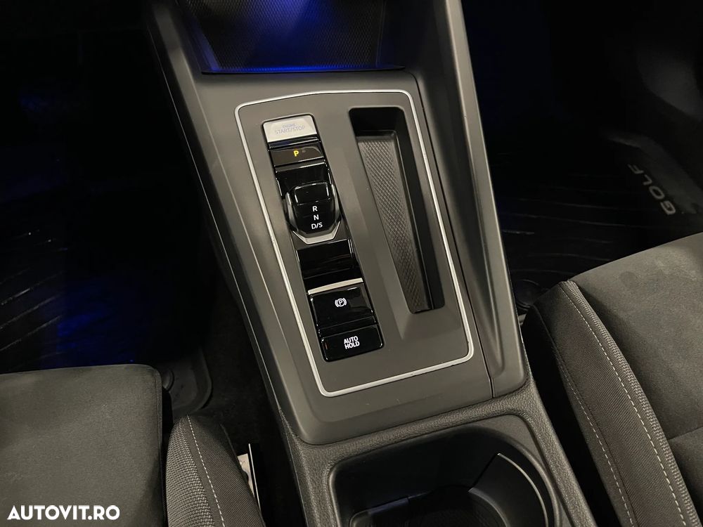 Volkswagen Golf 2.0 TDI DSG Style - 24