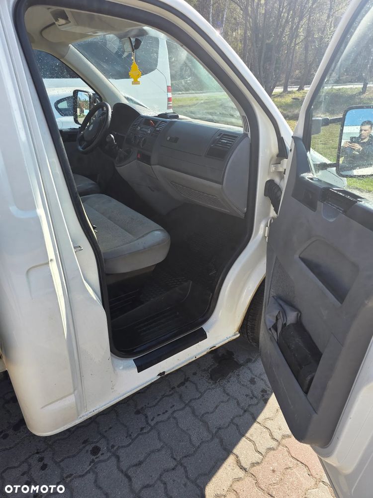 Volkswagen Transporter - 3