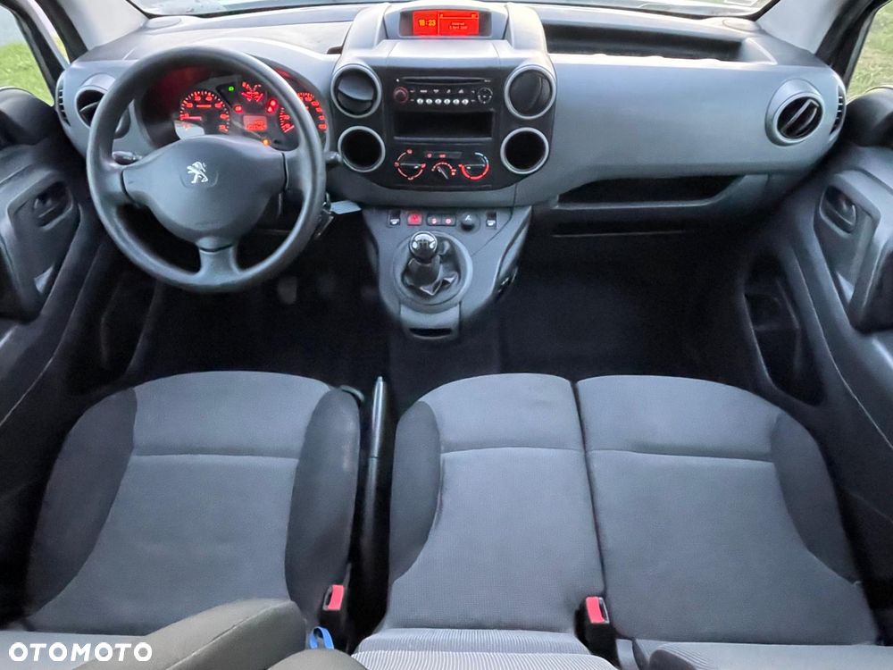 Peugeot Partner - 11