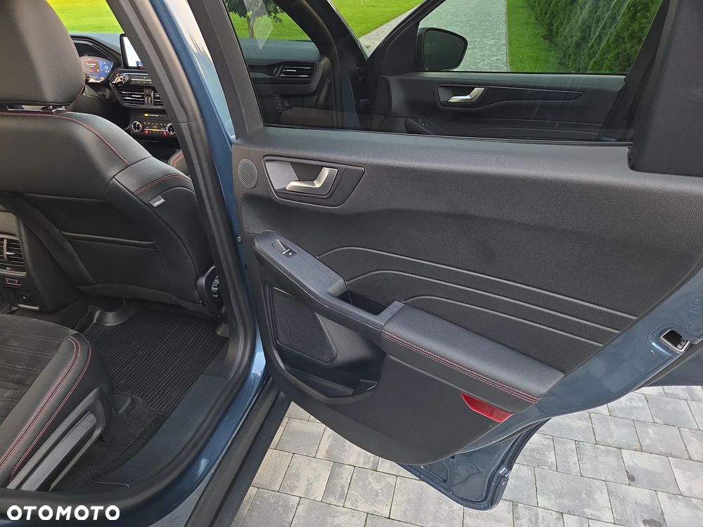Ford Kuga - 20