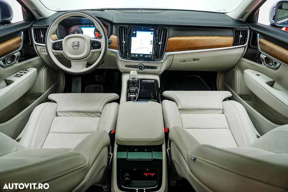 Volvo S90 T8 Recharge AWD Geartronic Inscription - 9