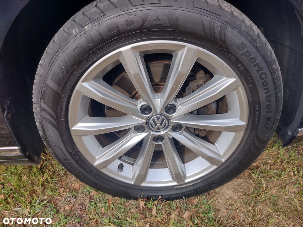 Volkswagen Passat 2.0 TDI BMT Highline DSG - 16