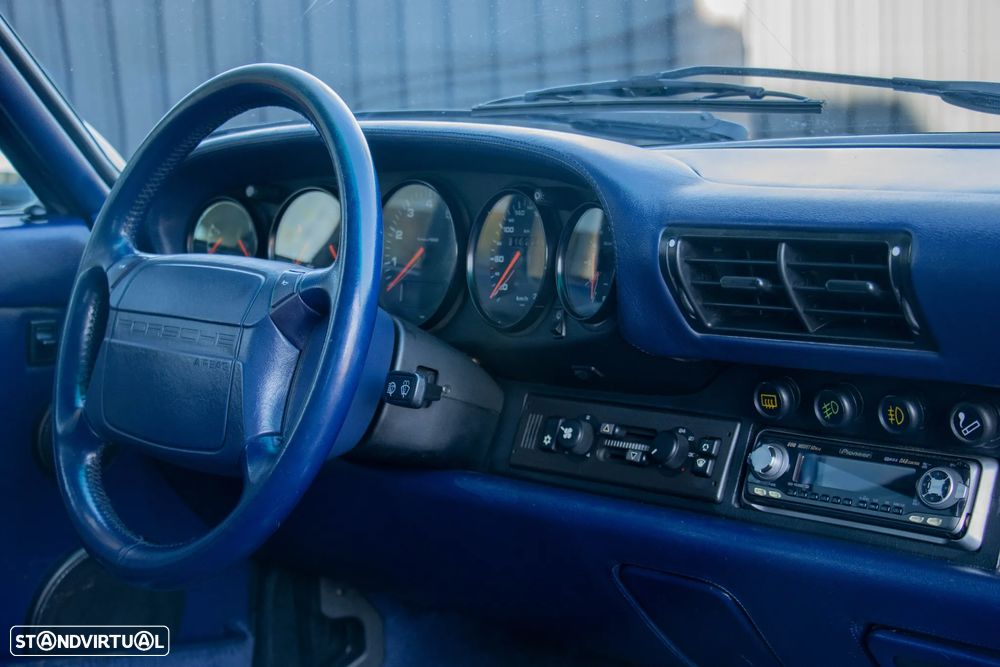Porsche 911 (964) Coupé 3.3 Turbo II - 31