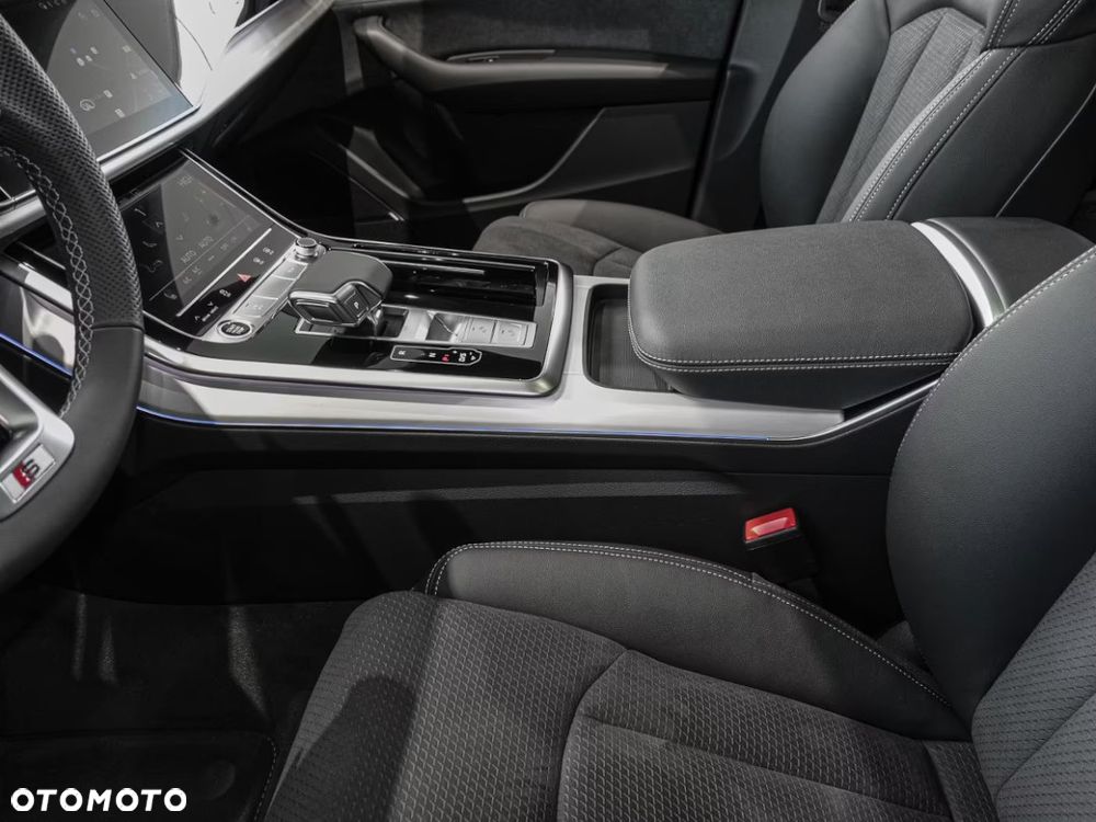 Audi Q8 50 TDI mHEV Quattro Tiptronic - 7